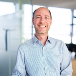 Portrait Dr. Ulrich Sutter, Medizinrobotik, ITK Engineering GmbH
