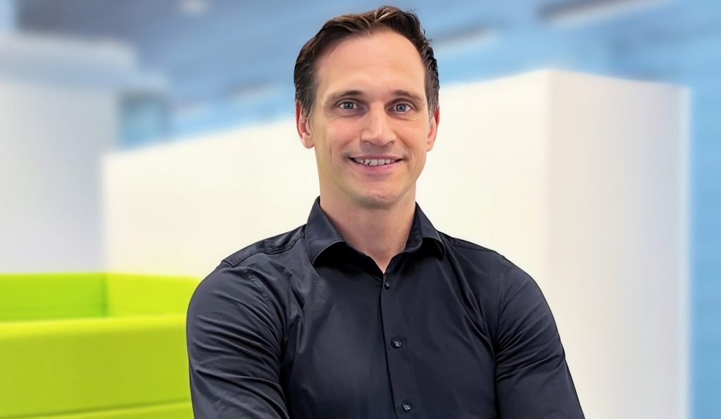 Portrait Dr. Dennis Stapp, Expert for Strategy and Innovation, Industry Business Area, ITK Engineering